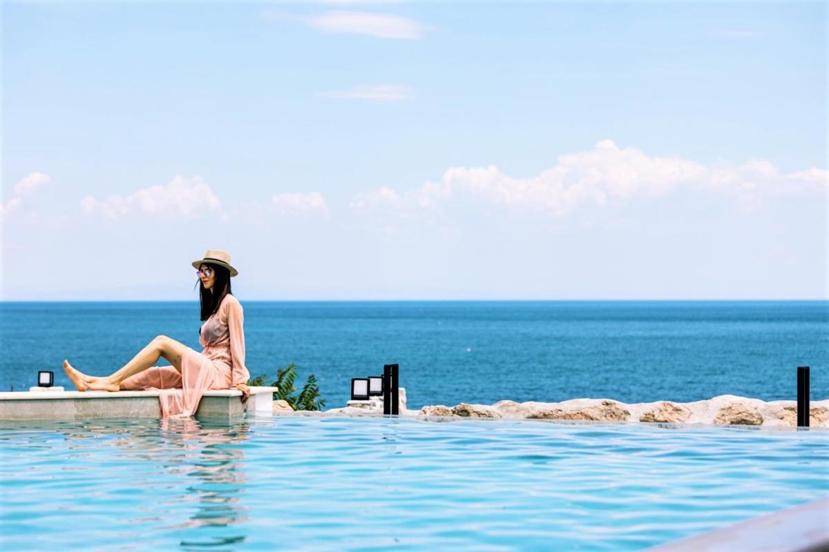 Akrotiri Olympus Luxury Suites - Adults Only Plaka Litochorou Luaran gambar